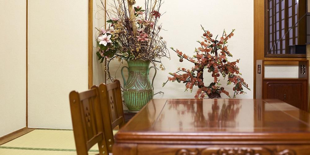 Okinawa Sun Plaza Hotel Наха Екстериор снимка