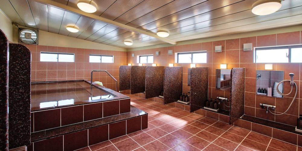 Okinawa Sun Plaza Hotel Наха Екстериор снимка