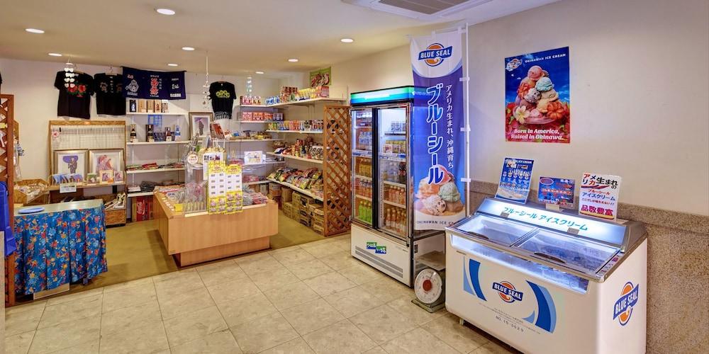 Okinawa Sun Plaza Hotel Наха Екстериор снимка