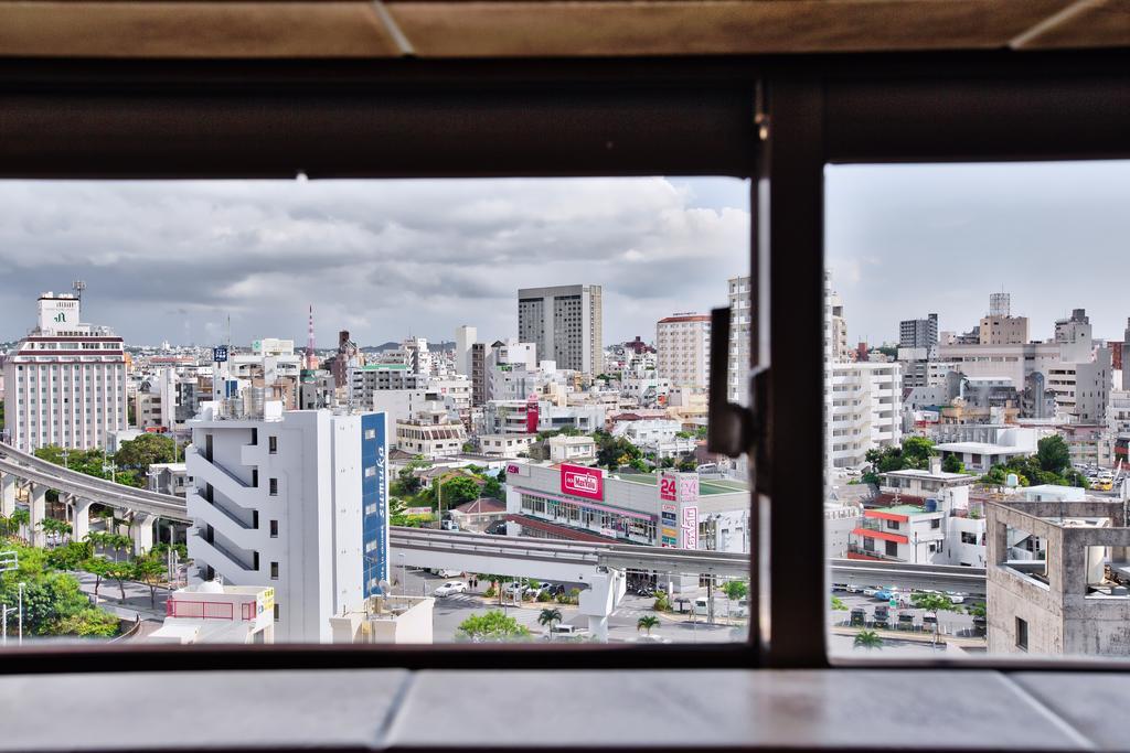 Okinawa Sun Plaza Hotel Наха Екстериор снимка