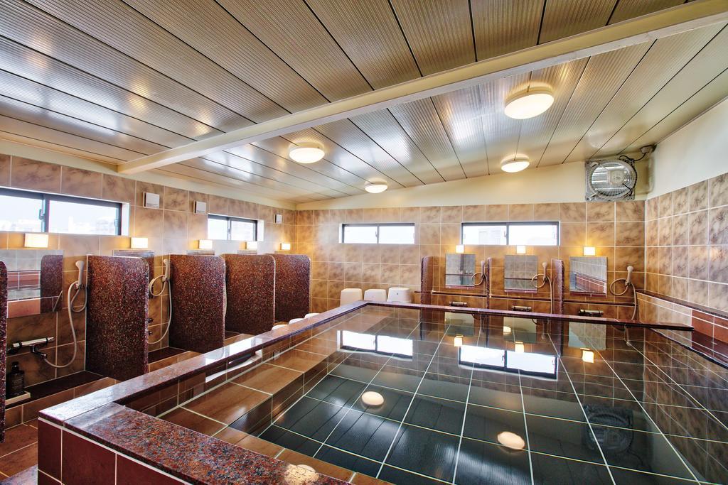 Okinawa Sun Plaza Hotel Наха Екстериор снимка